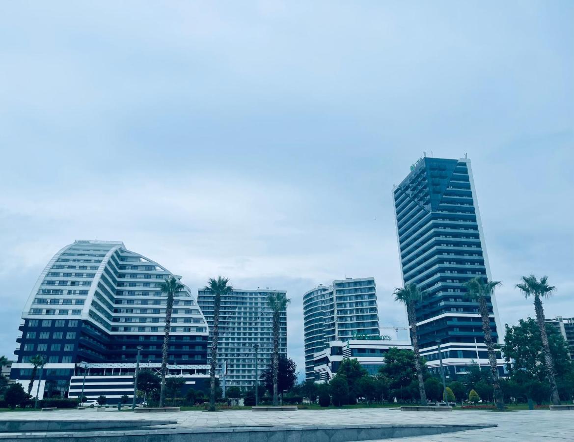 Prestigio Apart Batumi Bagian luar foto